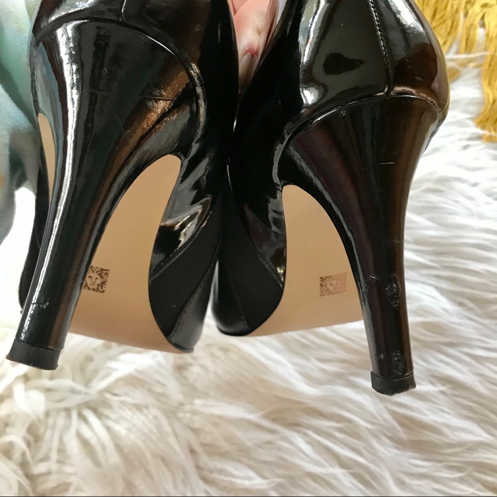 Anne Klein Ottone Peep Toe Leather Ankle Booties - Picture 4 of 9